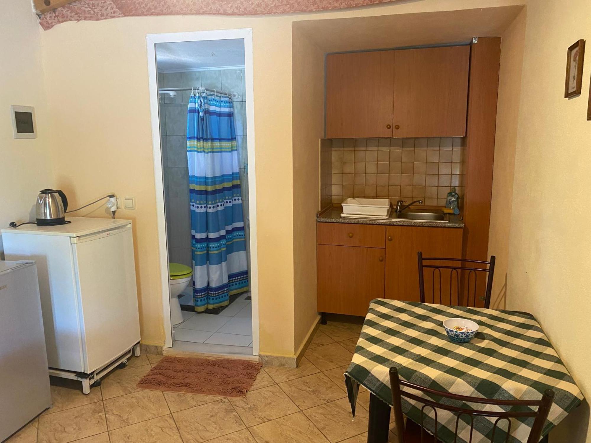 Rexhos Studios Himara Kültér fotó