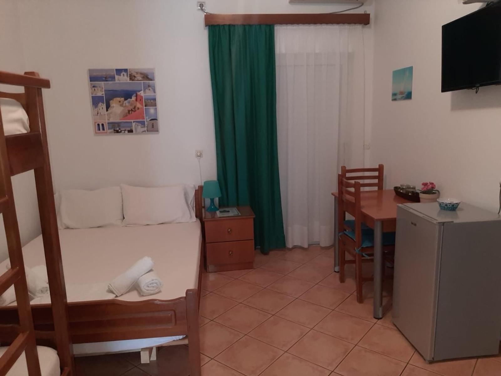 Rexhos Studios Himara Kültér fotó